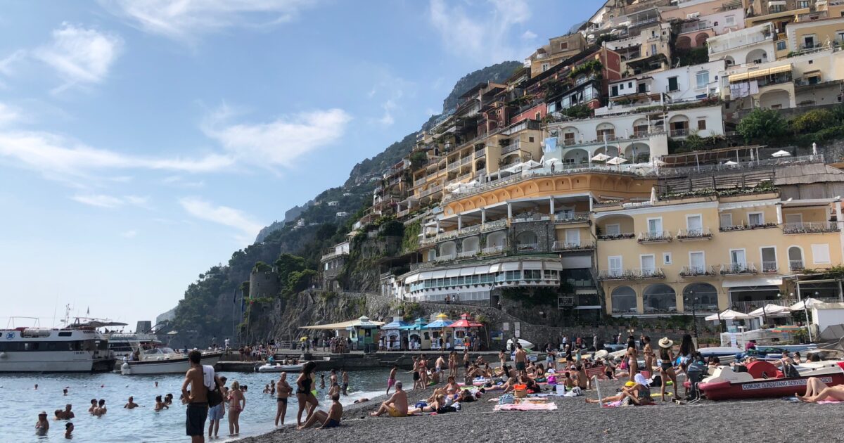 albert-and-louise-d-agosto-scholarship-afs-usa